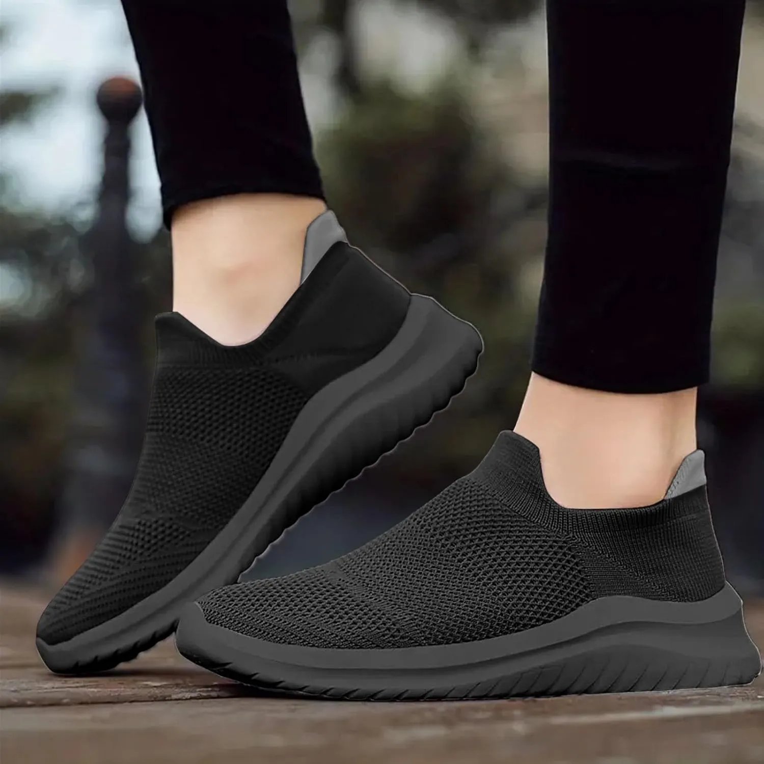 Classic Athletic Skateboard Sneakers for Women Comfortable Casual Fashion Sneaker Outdoor Casual Fitness Shoe