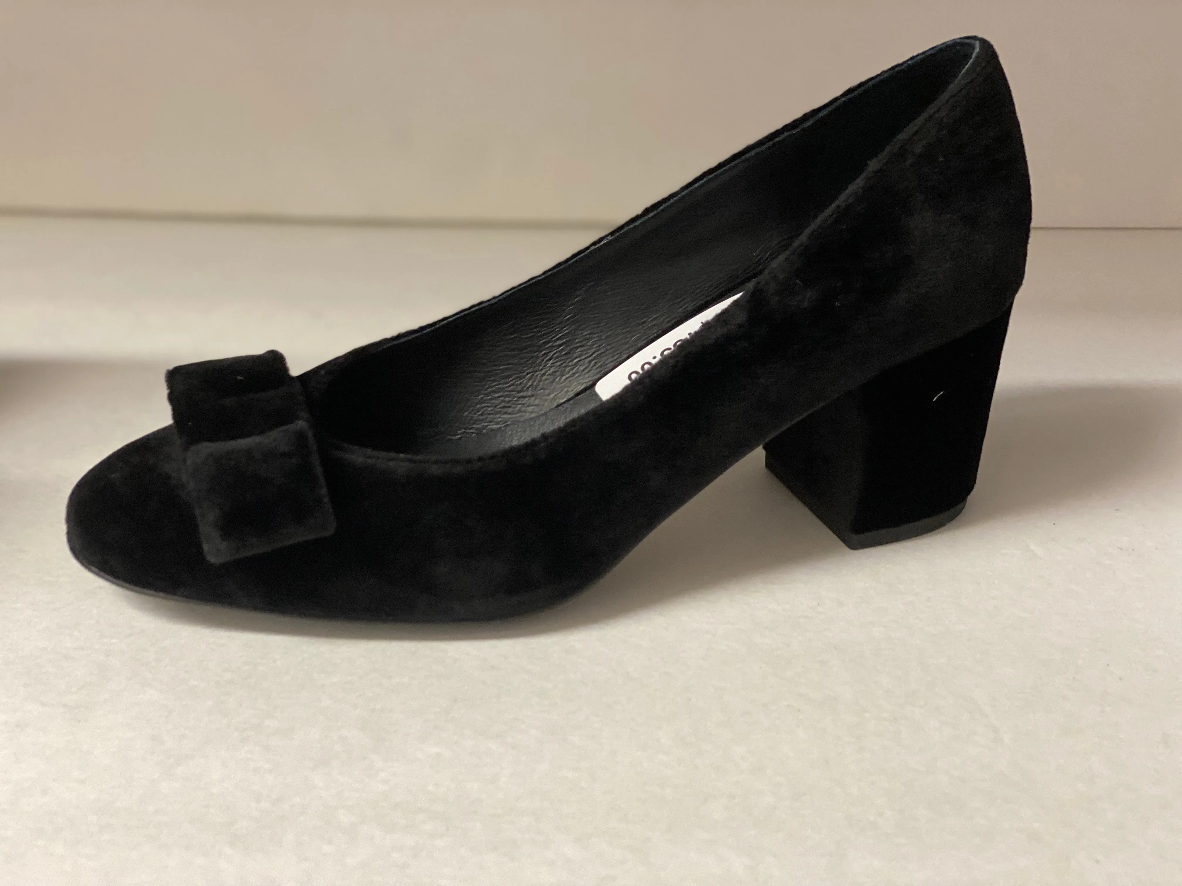 SALE Ovil Elena Small Bow Pumps