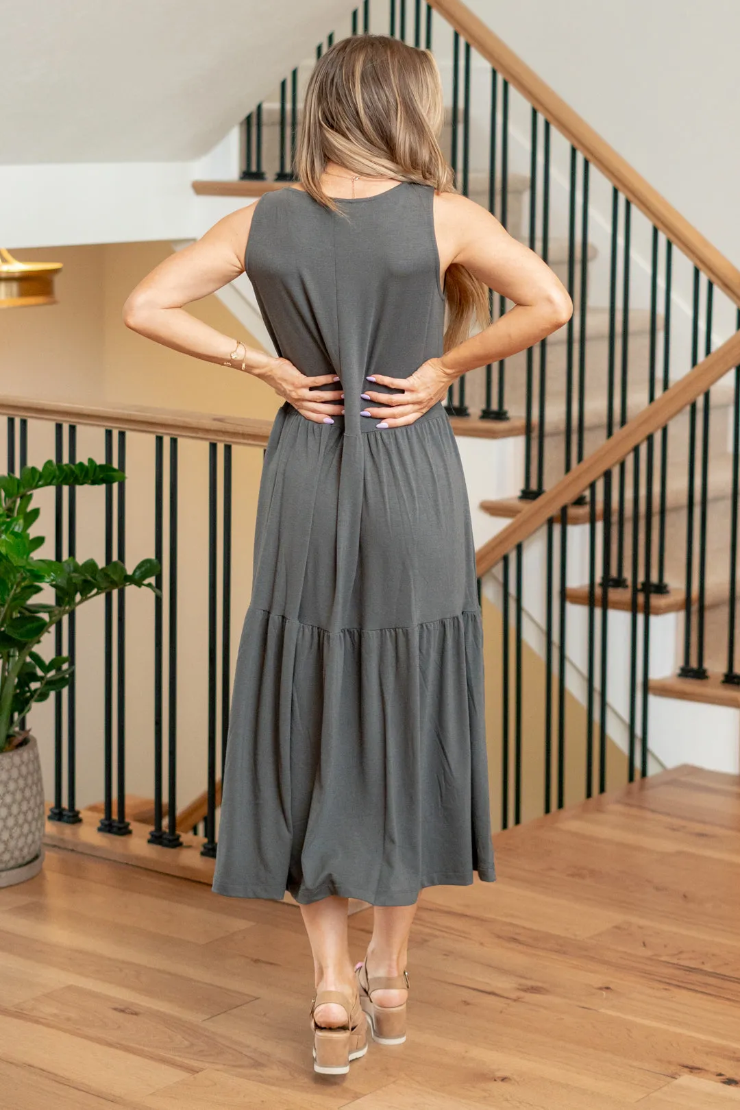 Sleeveless Tiered Midi Dress