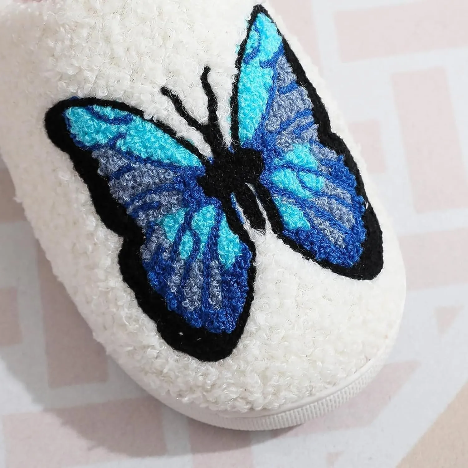 Women's and men's fluffy plush slippers, home slippers, cute warm shoes, indoor and outdoor girls' slippers, memory sponge, retro couple shoes