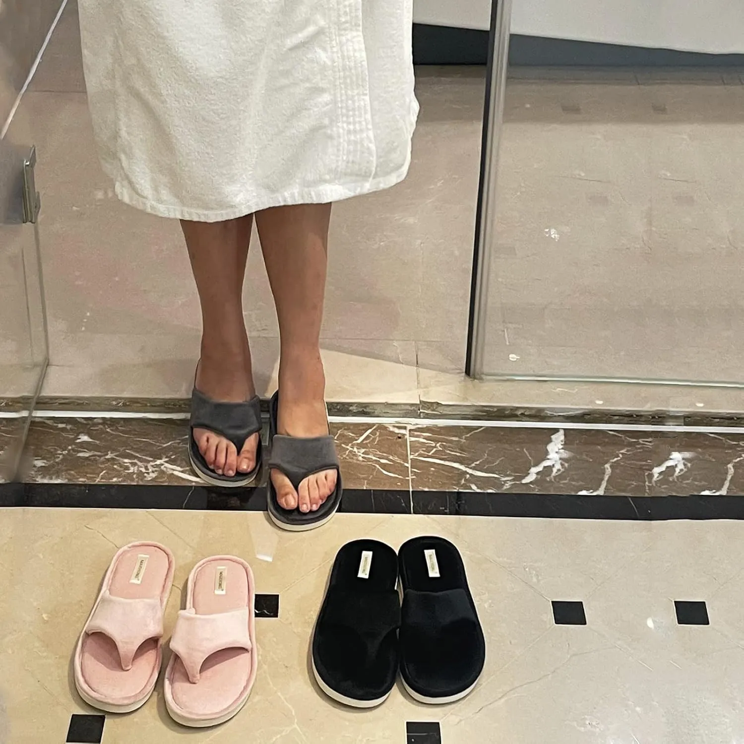 Womens Thong Slippers with Memory Foam for Women Open Toe Slip on