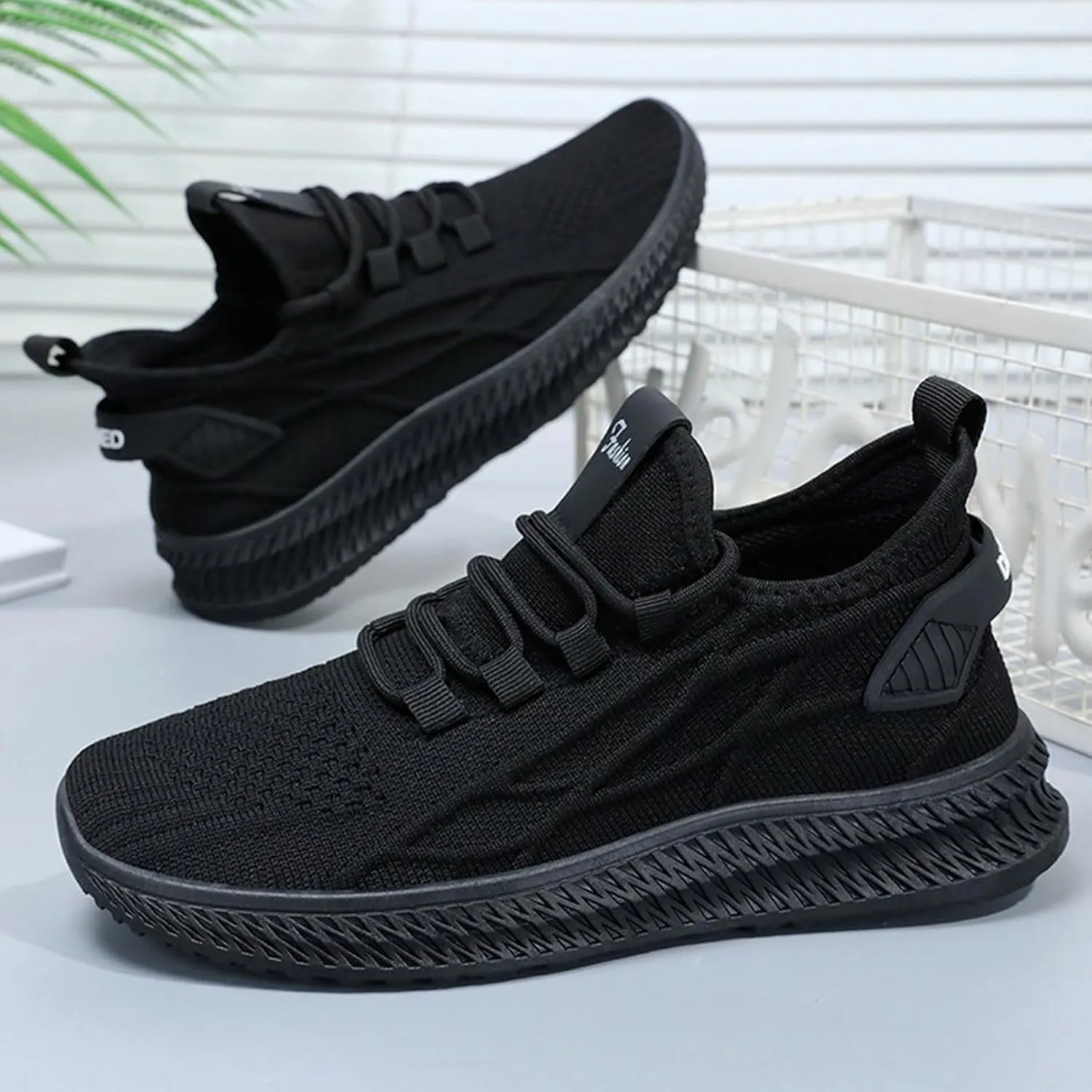 Yanzhenglip Women's Orthopedic Sneakers Slip On Platform Sneakers for Women New Mesh Stretch Lightweight Soft Casual Sneakers Fashion Comfortable Breathable Tennis Running Sneakers Women's
