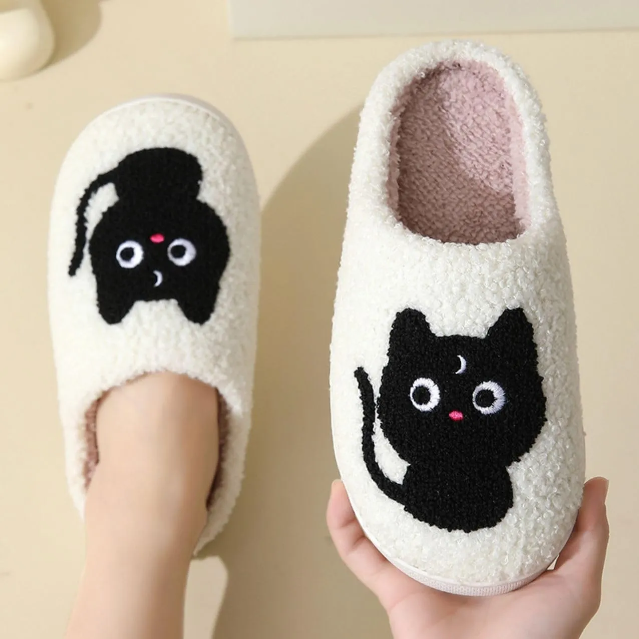 YJEUS Women's House Slippers - Fluffy Plush Memory Foam Indoor Slippers for Ladies